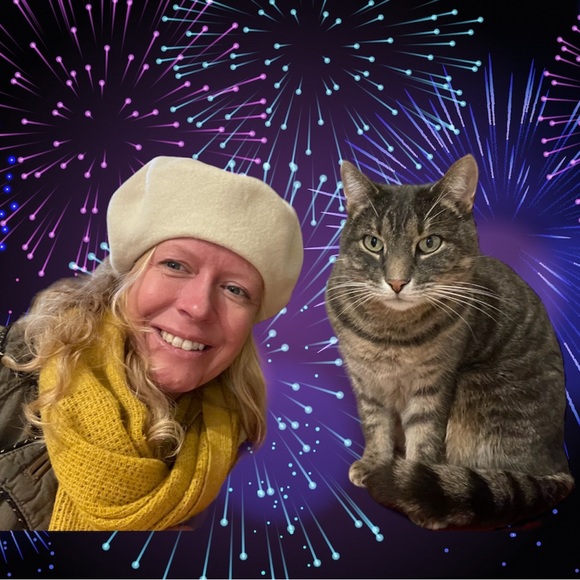 Meet your Posher, Anne - Picture 2 of 2